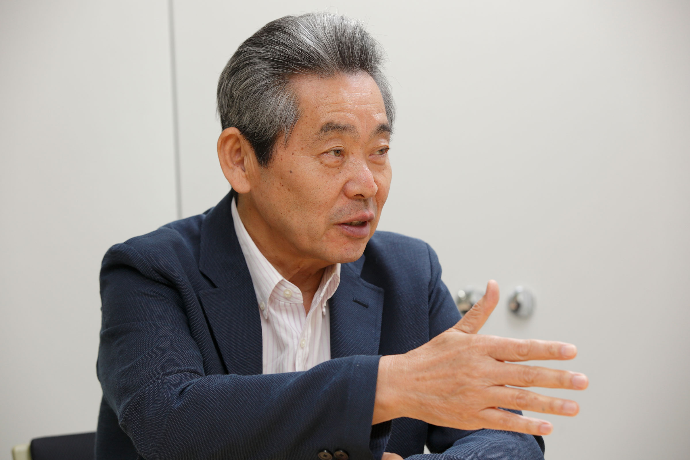 星野 常夫先生