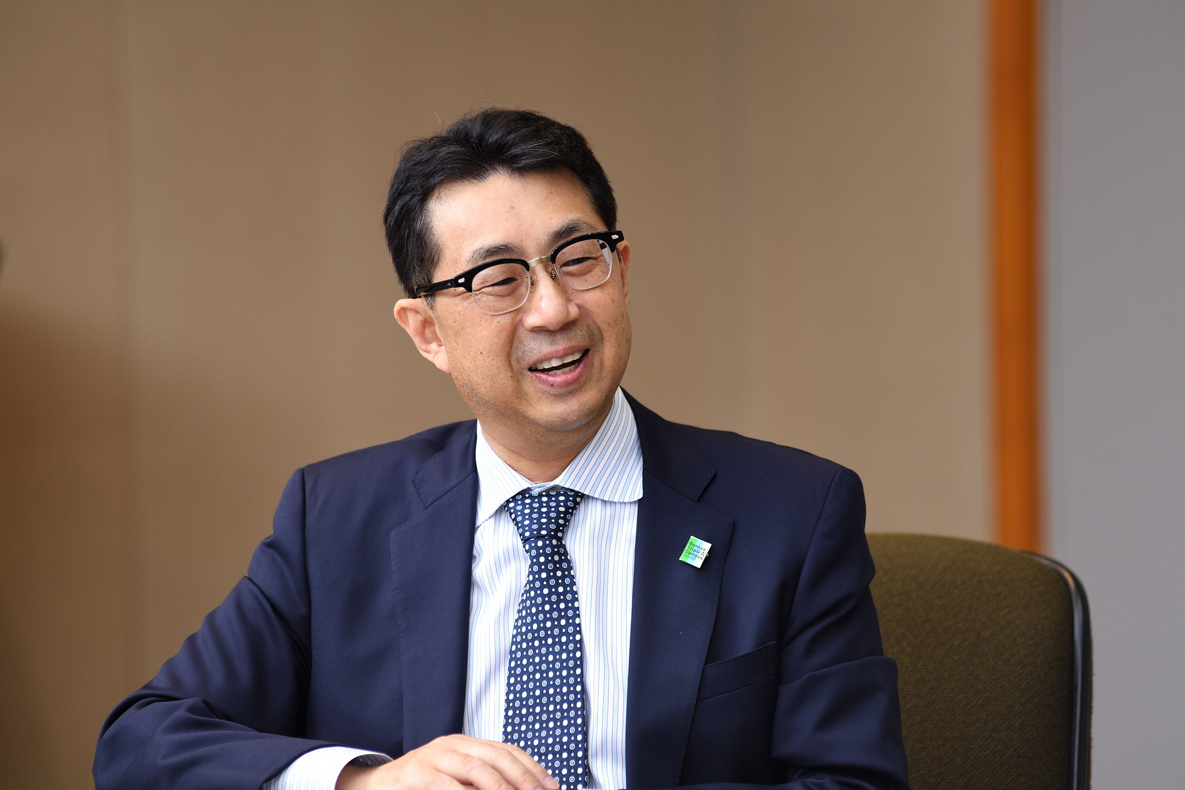 氏名