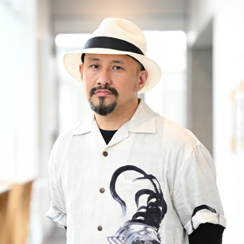 真藤 順丈 さん