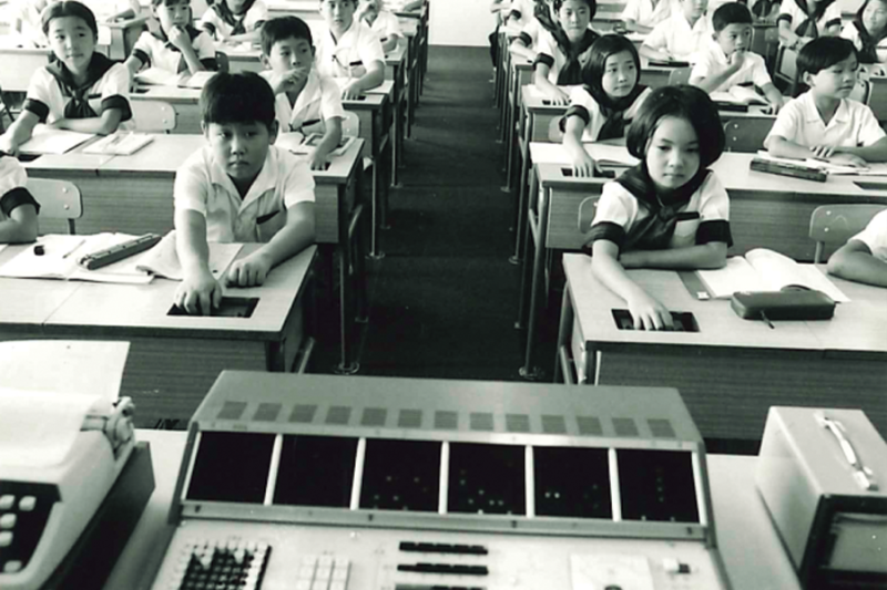 溝の口小学校の授業風景