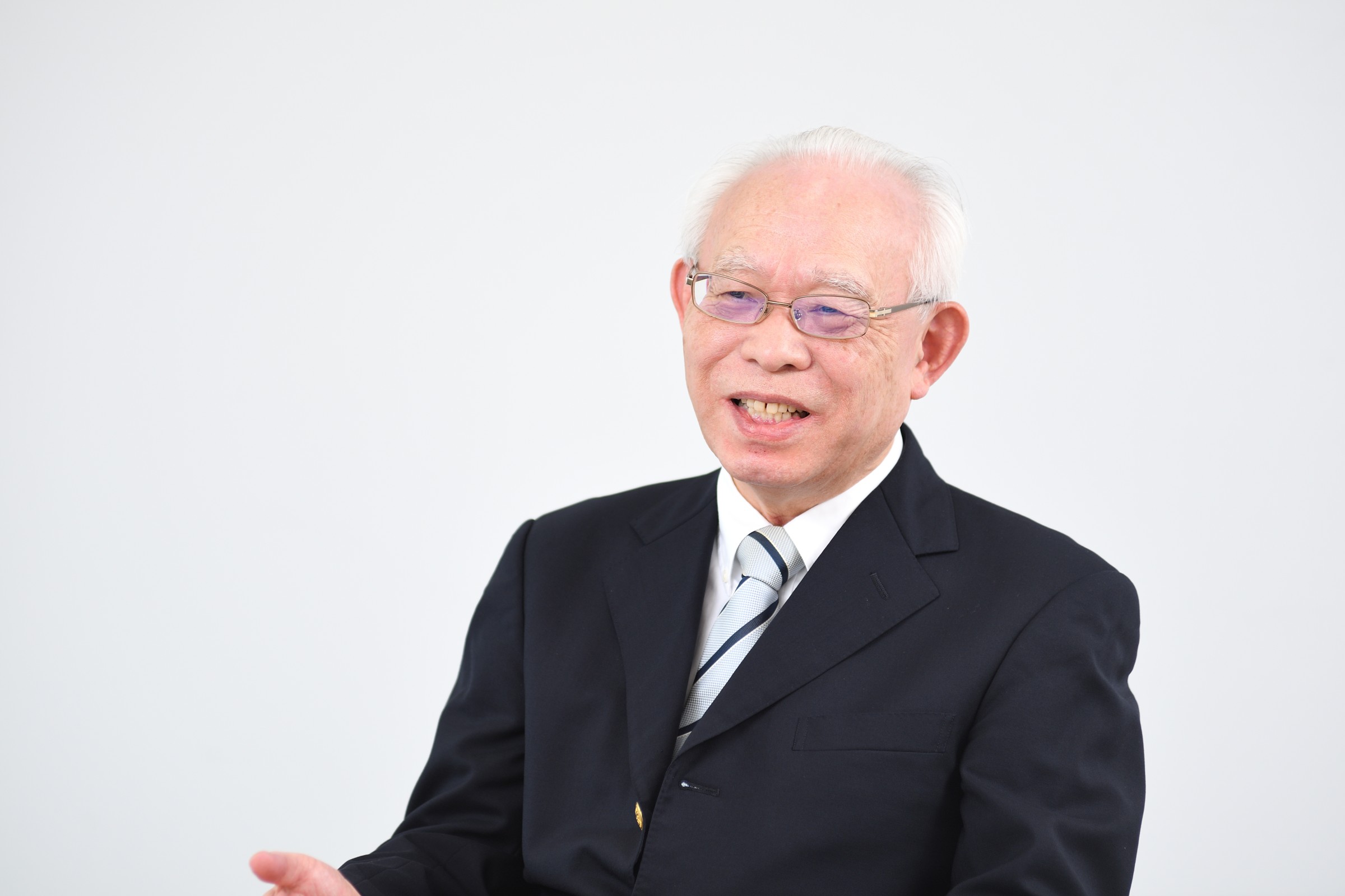 須原 洋 先生