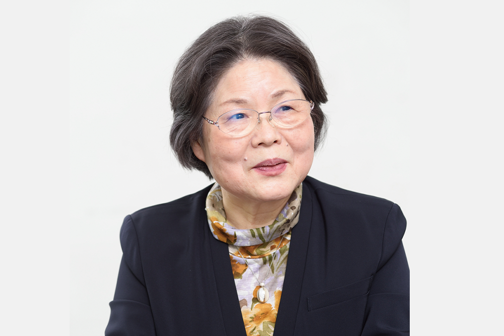 小泉 満子 先生