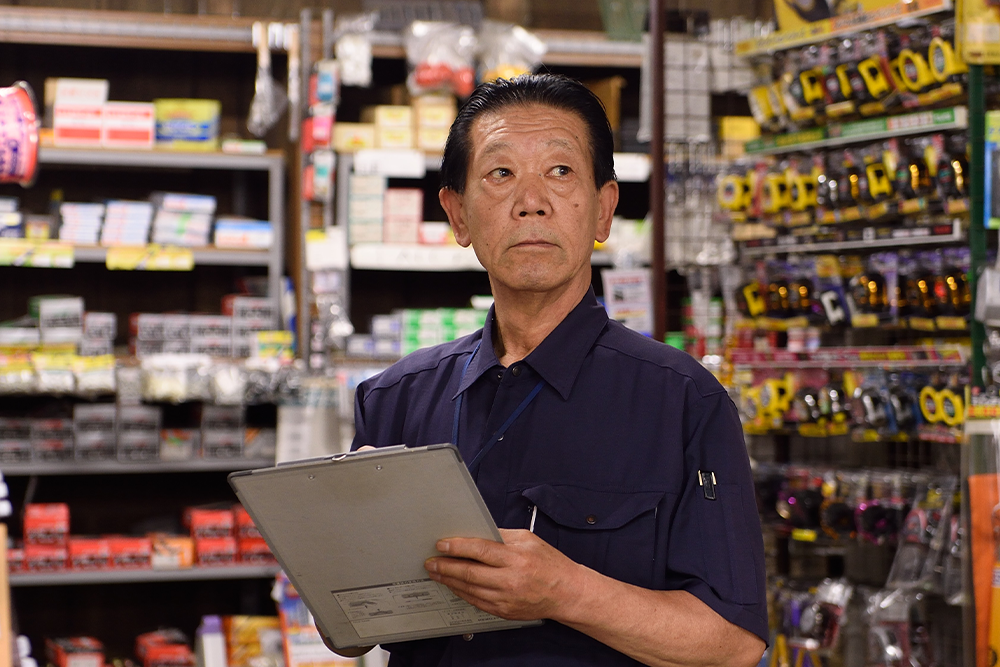 飯島 悠光 さん
